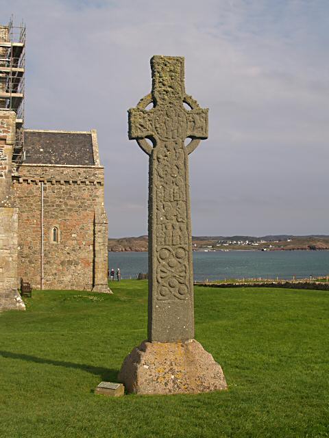 Iona Abbey: St Martin's Cross